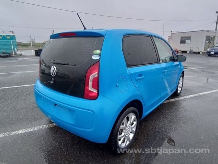 Volkswagen Up! 2015