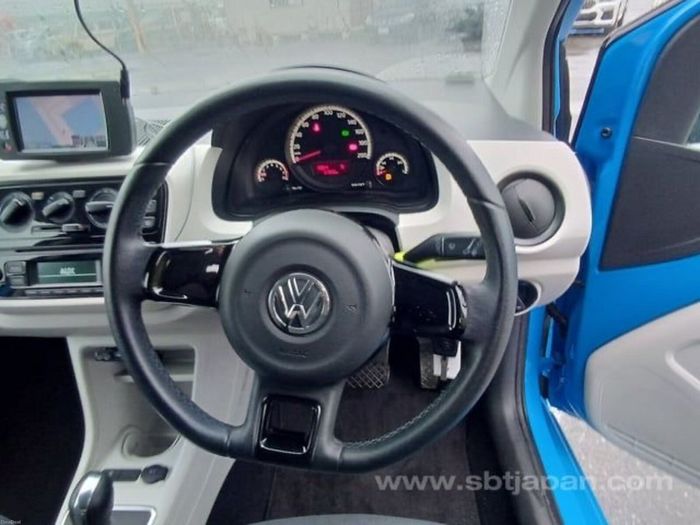 Volkswagen Up! 2015