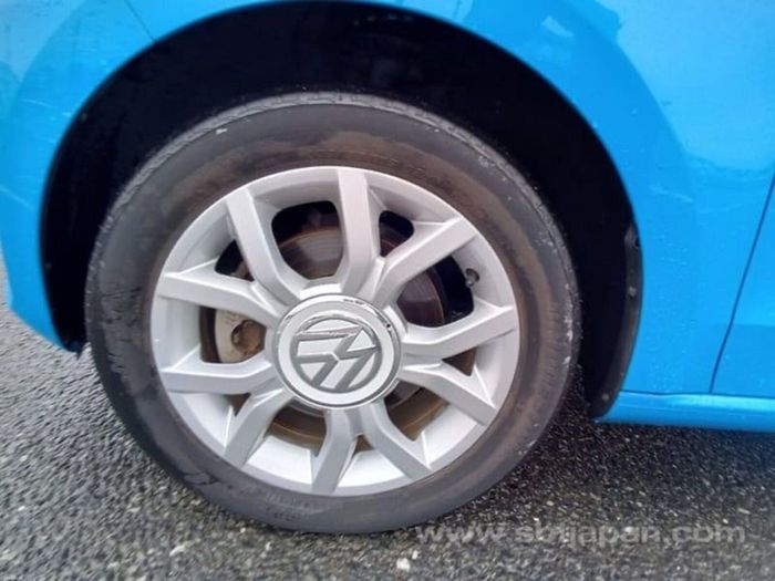 Volkswagen Up! 2015