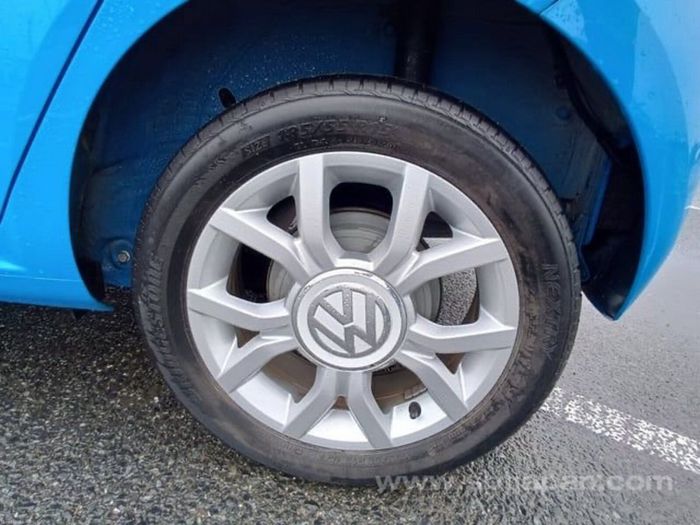 Volkswagen Up! 2015