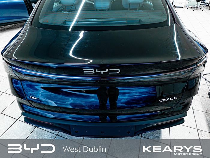 BYD SEAL 6 2026