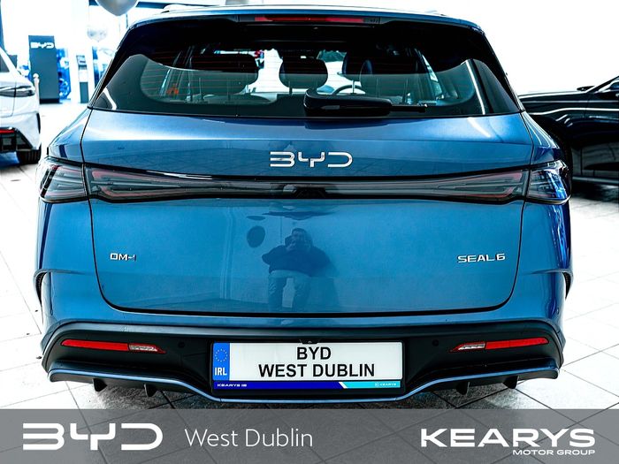 BYD SEAL 6 2026