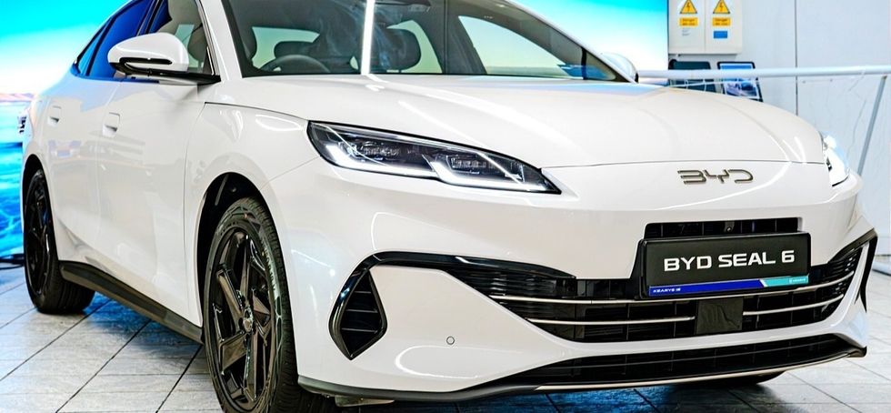 BYD SEAL 6 2026