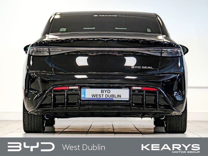 BYD SEAL 2025