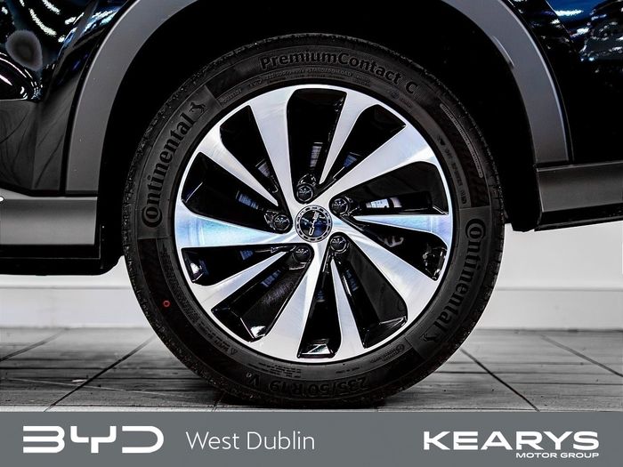 BYD SEAL U 2025