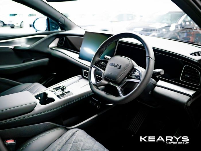BYD SEALION 7 2026
