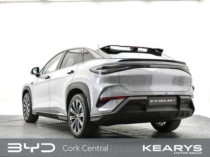 BYD SEALION 7 2026