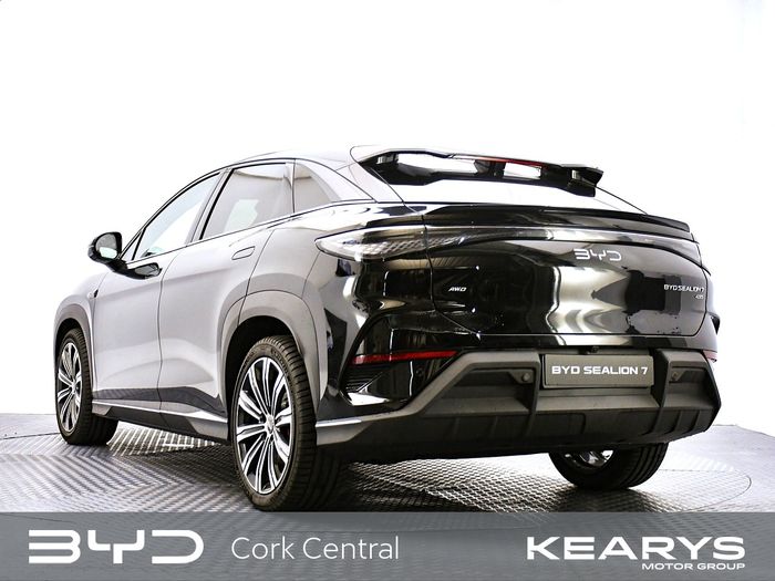BYD SEALION 7 2026