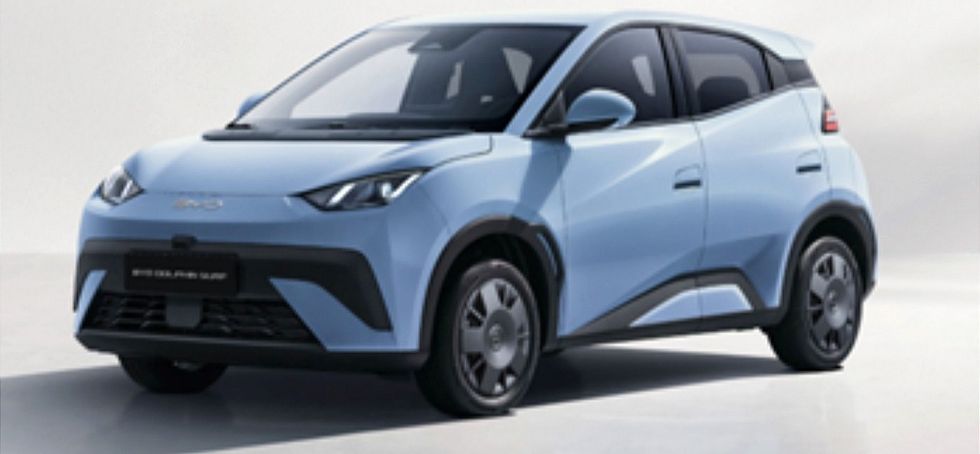 BYD DOLPHIN SURF 2026