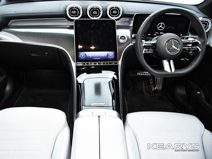 Mercedes-Benz GLC 2025