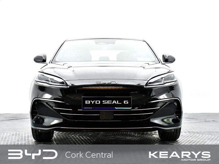 BYD SEAL 6 2026