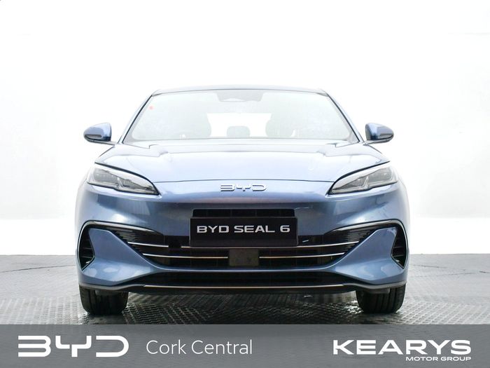BYD SEAL 6 2026