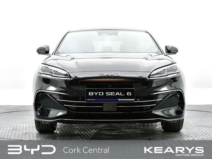 BYD SEAL 6 2026