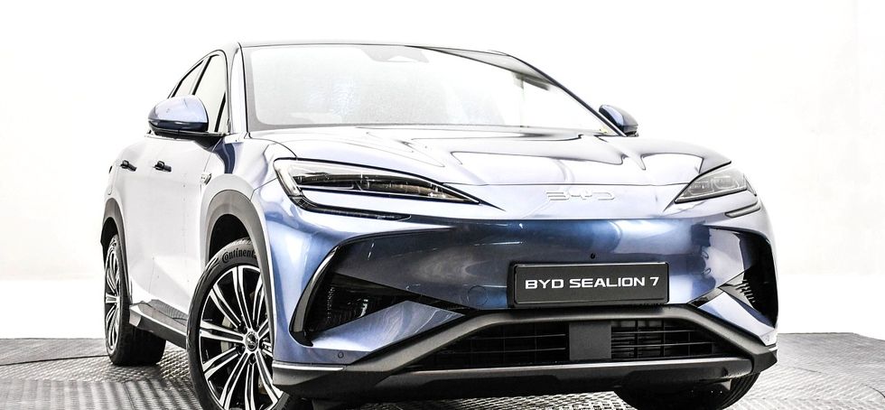 BYD SEALION 7 2025