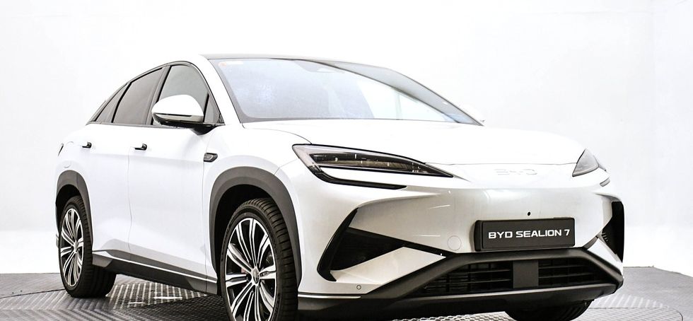 BYD SEALION 7 2025