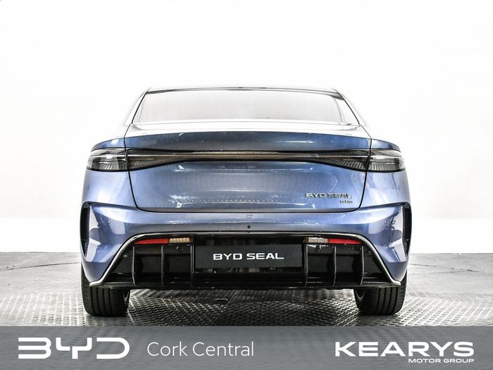 BYD SEAL 2025