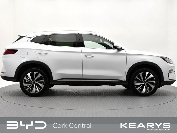 BYD SEAL U 2025