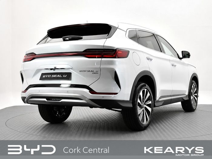 BYD SEAL U 2025