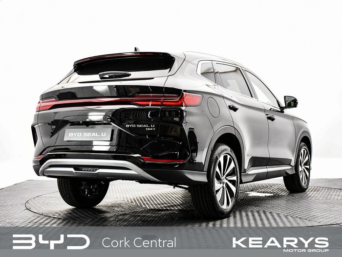 BYD SEAL U 2025