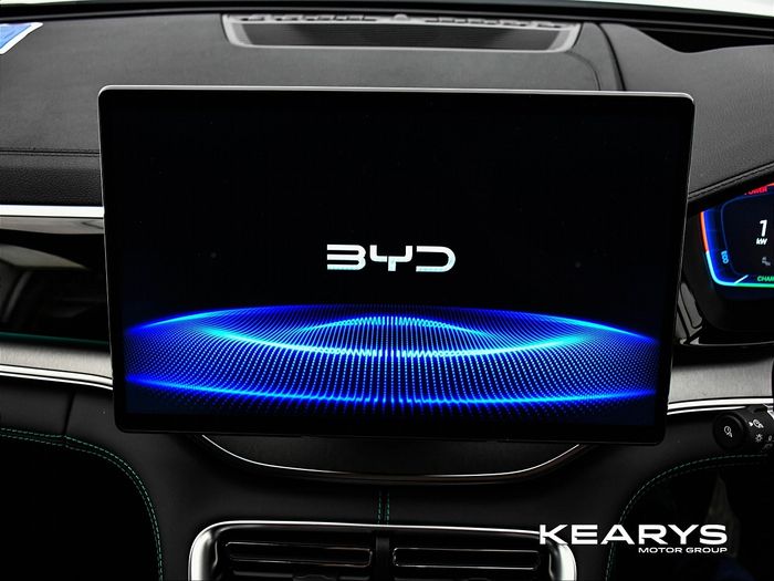 BYD SEAL U 2025