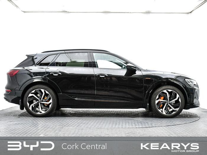Audi E-Tron 2022