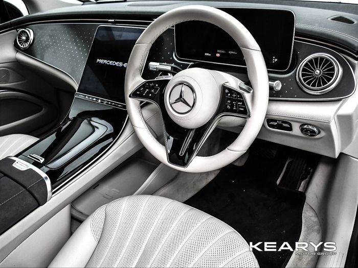 Mercedes-Benz EQS 2023