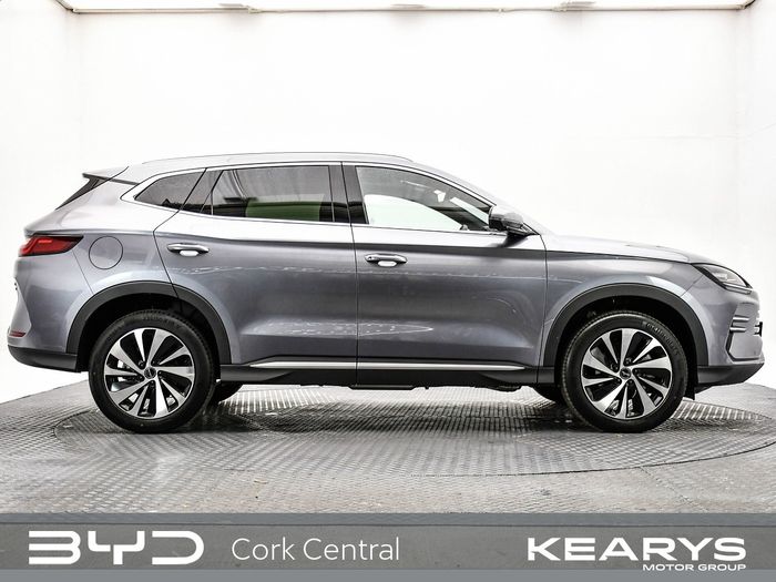 BYD SEAL U 2025
