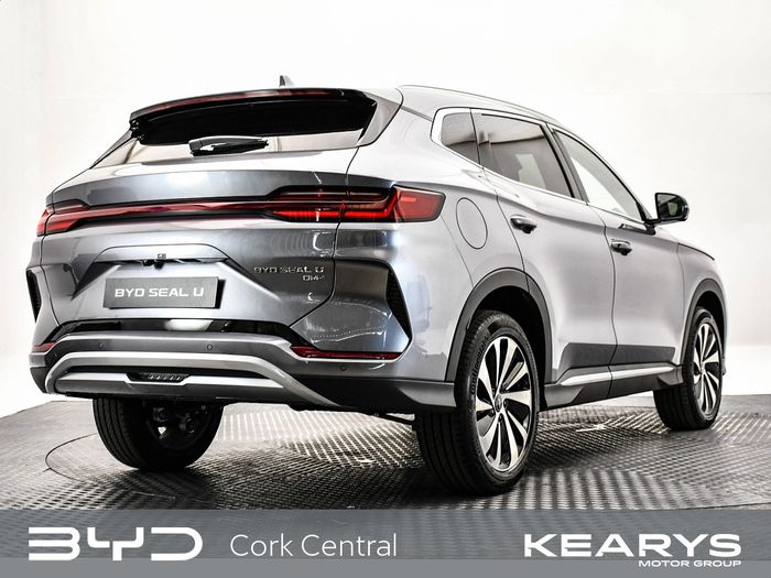 BYD SEAL U 2025