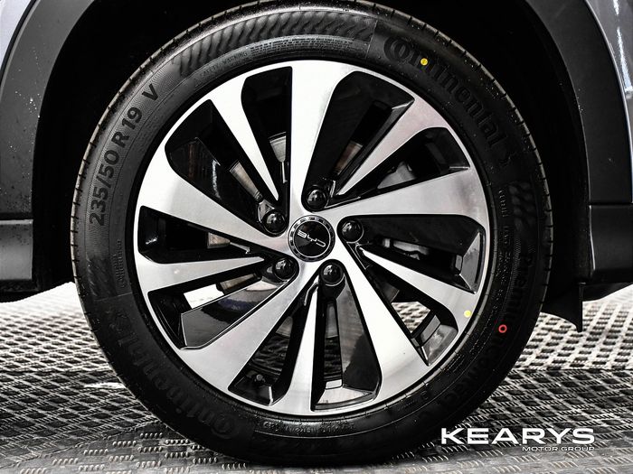 BYD SEAL U 2025