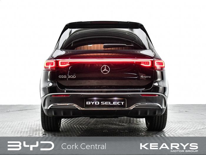 Mercedes-Benz EQB 2023