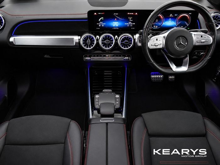 Mercedes-Benz EQB 2023