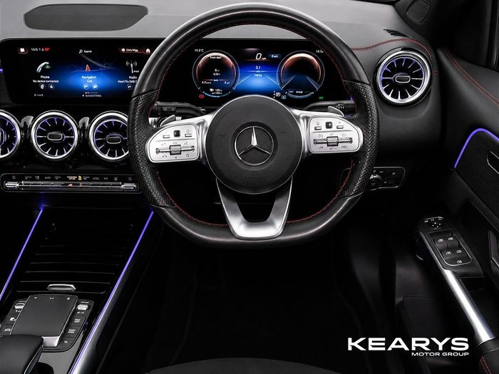 Mercedes-Benz EQB 2023