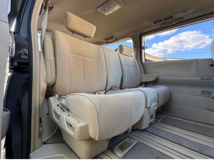 Nissan Elgrand 2007