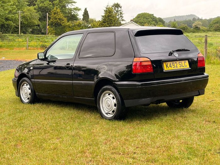Volkswagen Golf 1993