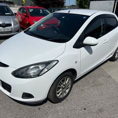 Mazda Demio 2010