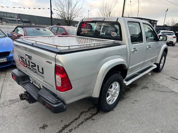 Isuzu D-Max 2011