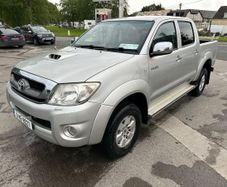 Toyota HiLux 2011