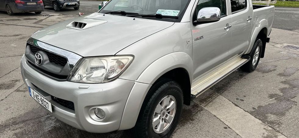 Toyota HiLux 2011