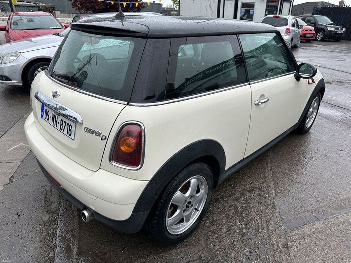 MINI Cooper 2009