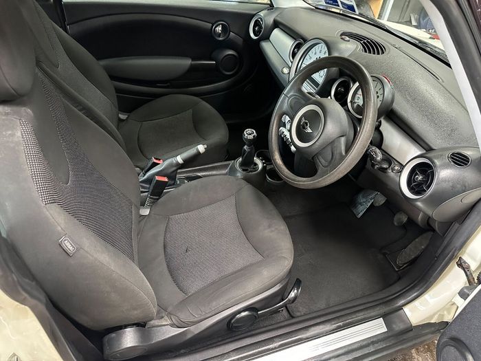 MINI Cooper 2009