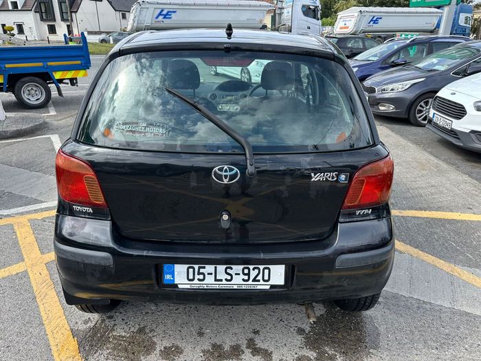 Toyota Yaris 2005