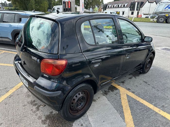 Toyota Yaris 2005