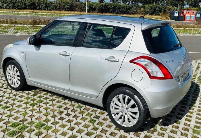 Suzuki Swift 2012