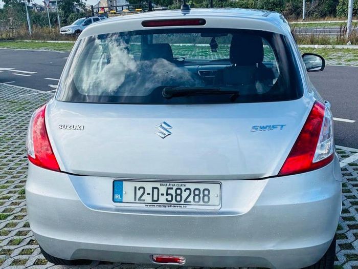 Suzuki Swift 2012