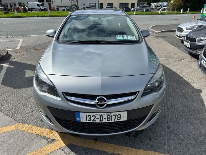 Opel Astra 2013