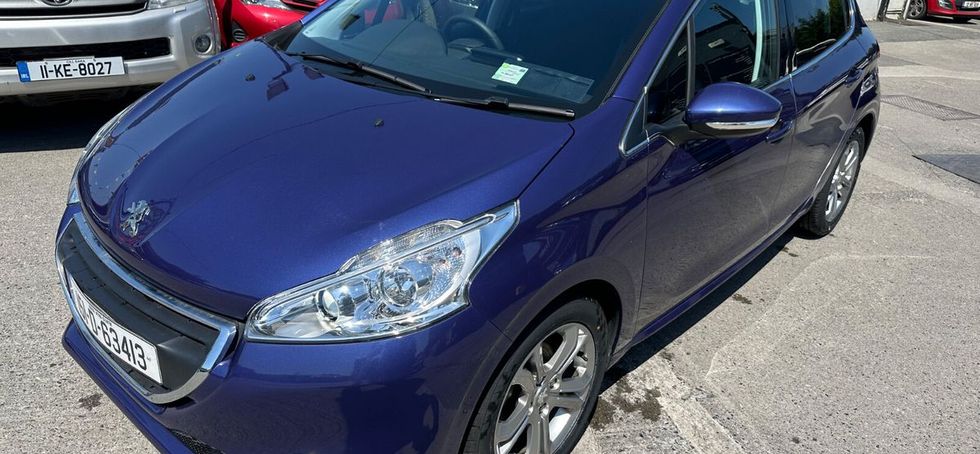 Peugeot 208 2015