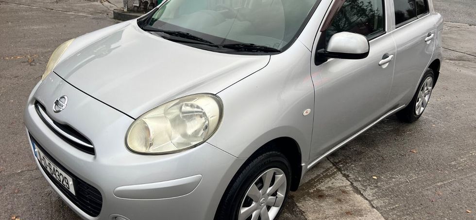 Nissan March 2011