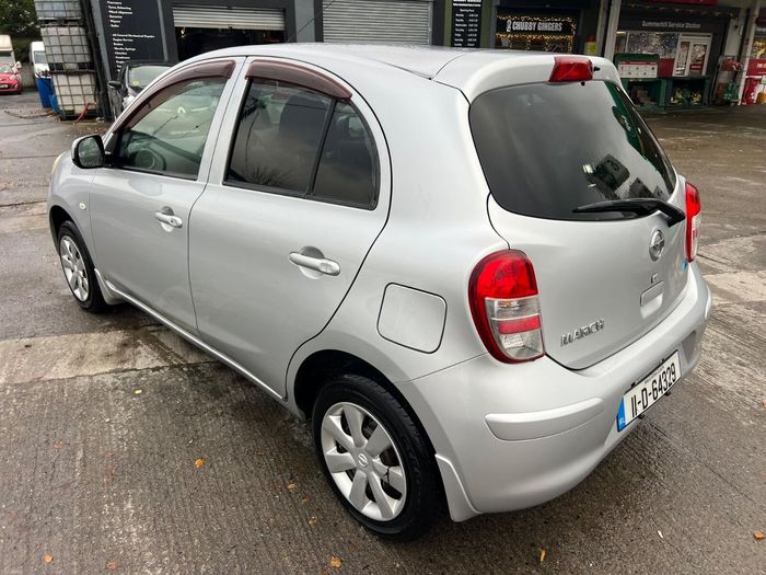 Nissan March 2011