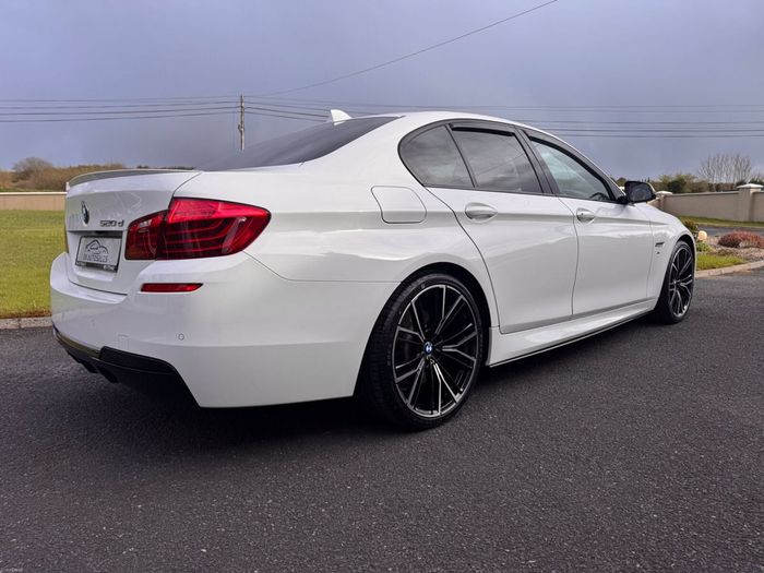 BMW 5 Series 2016