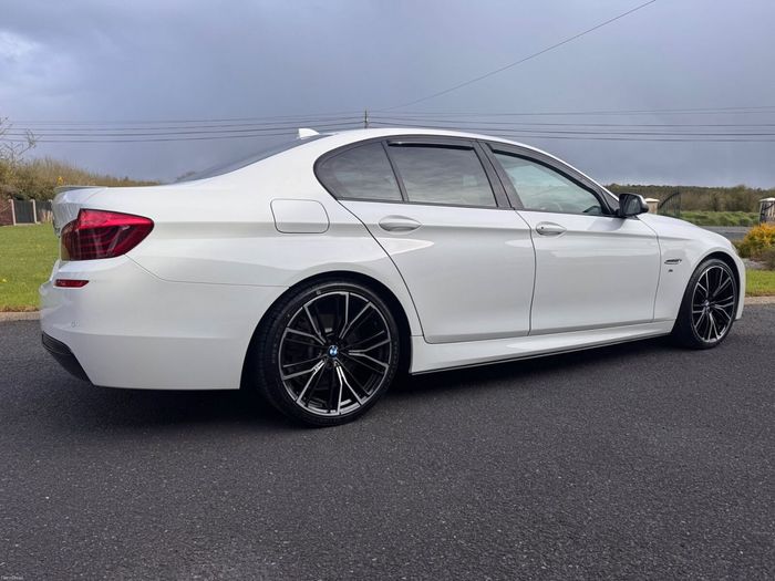 BMW 5 Series 2016